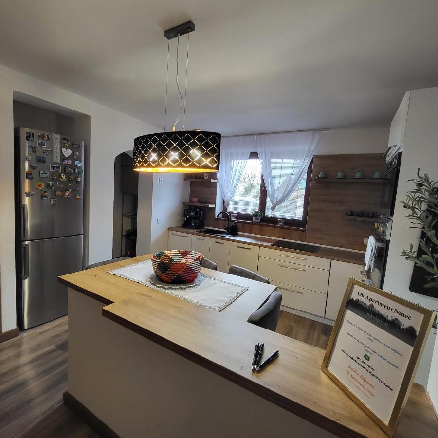 Oli Apartments Senec Extérieur photo