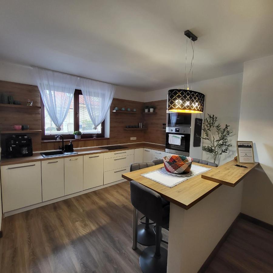 Oli Apartments Senec Extérieur photo