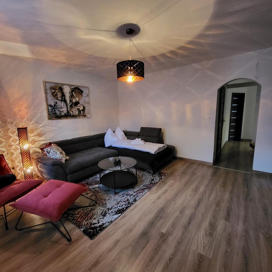 Oli Apartments Senec Extérieur photo